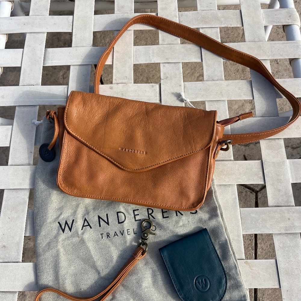 Wanderers Travel Company full grain leather crossbody/clutch bag